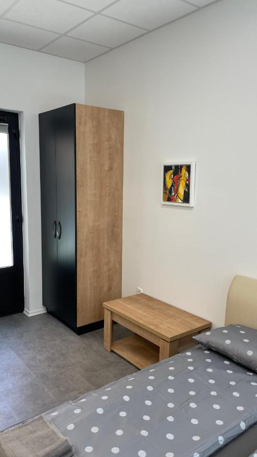 Simba Apartment B Šmarješke Toplice Eksteriør billede